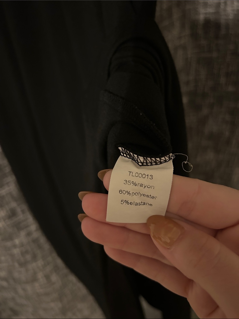 Black Short-Sleeve T-Shirt Dress with slits on the sides - Picture 3 of 4